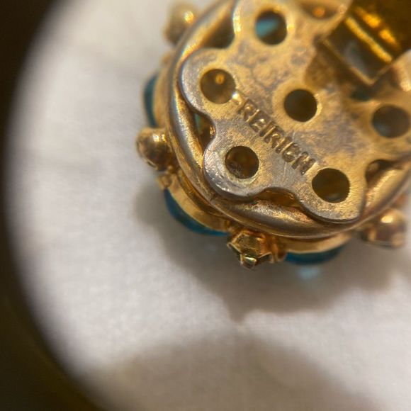 Vintage Freirich Rhinestone Earrings - Picture 9 of 9